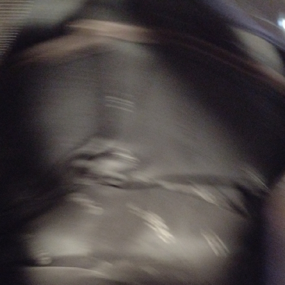 👜 Fossil Brown Leather Shoulder Bag with Textured Finish - Picture 9 of 10